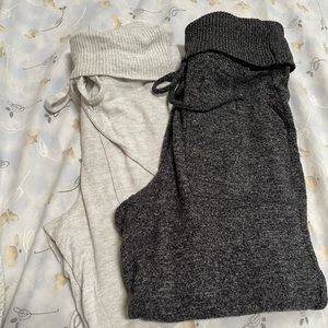 BUNDLE! Two aerie sweatpants! Small and x small.